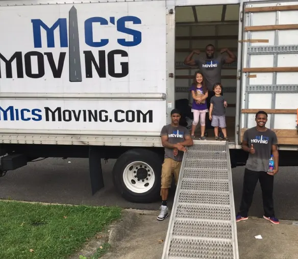 Mic's Moving crew